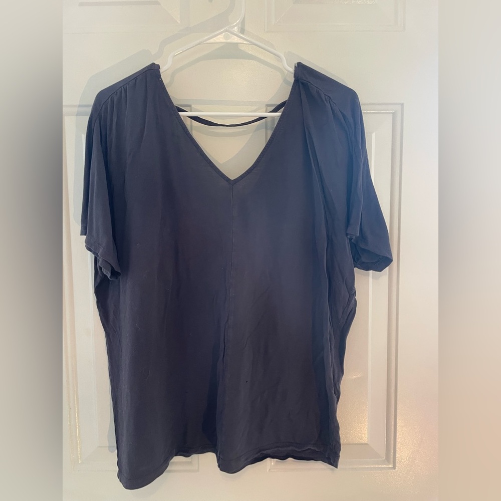 Open back, tshirt